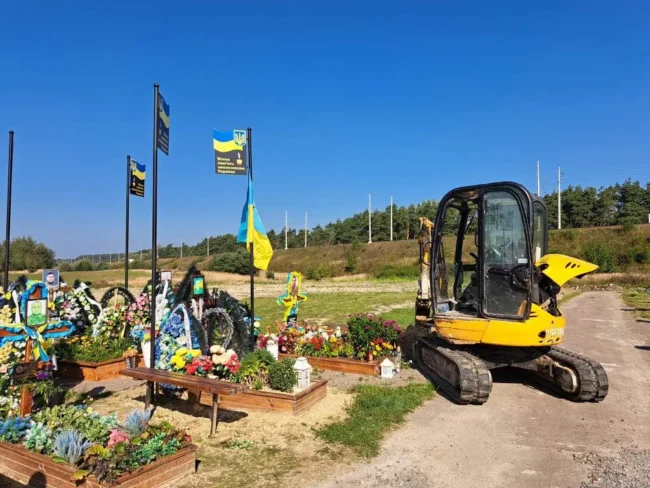 На кладовищі у Волині встановлюють камери відеоспостереження На кладовищі у Волині встановлюють камери відеоспостереження